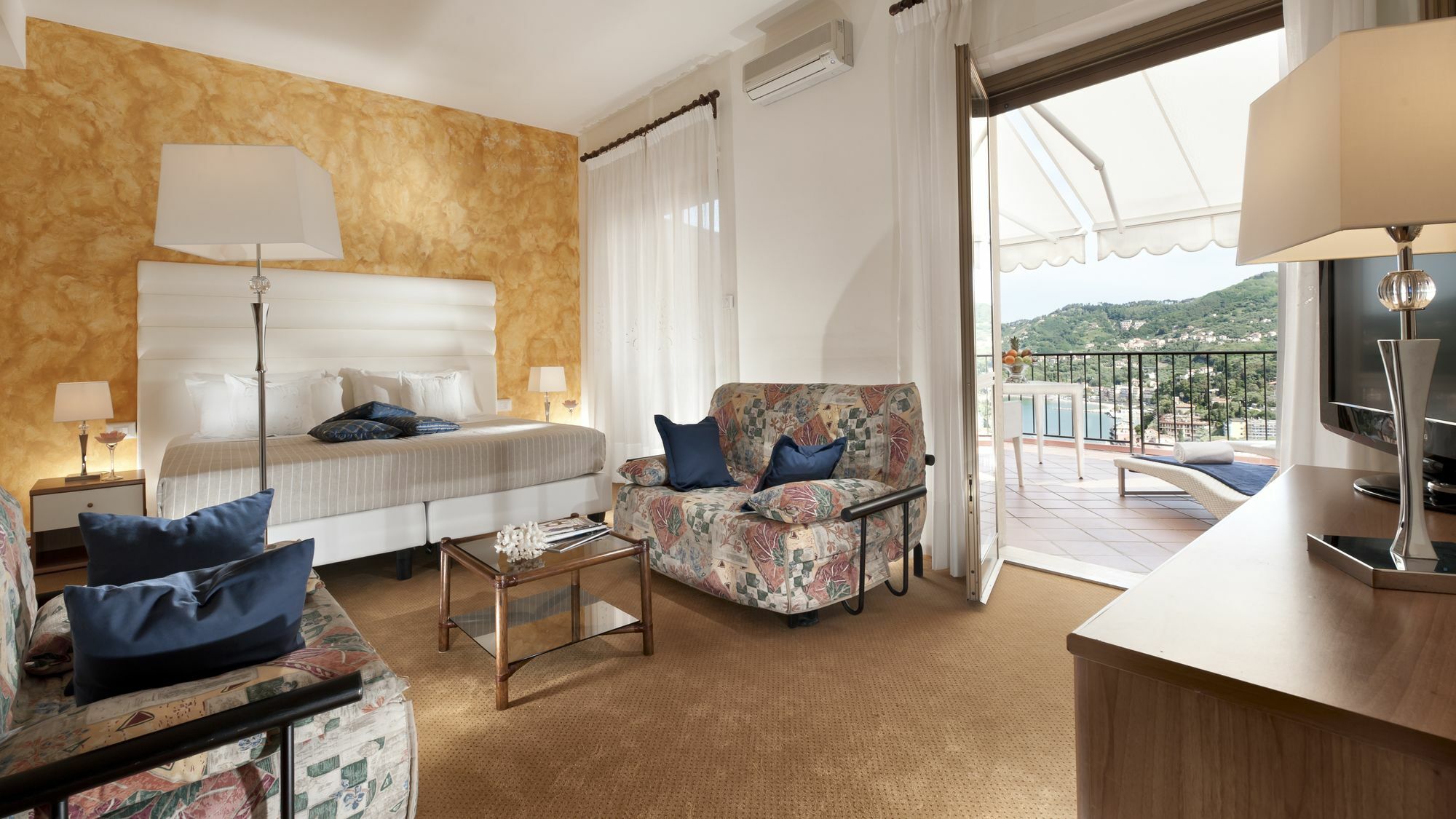 Europa Grand 3*